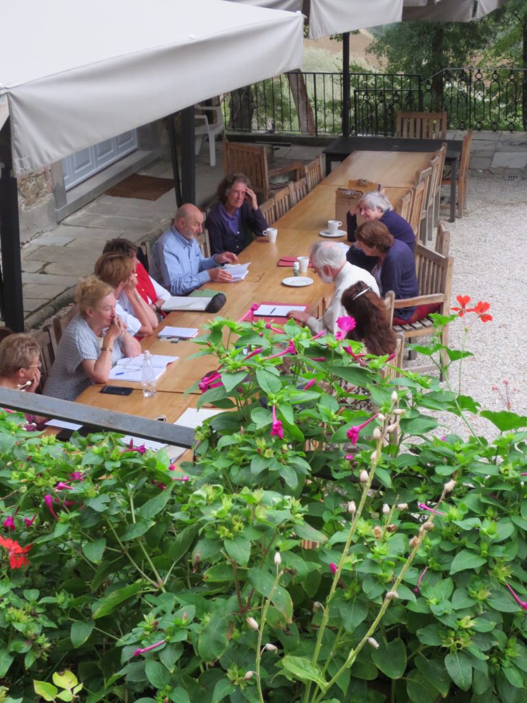 Art and writing holidays at Villa Pia